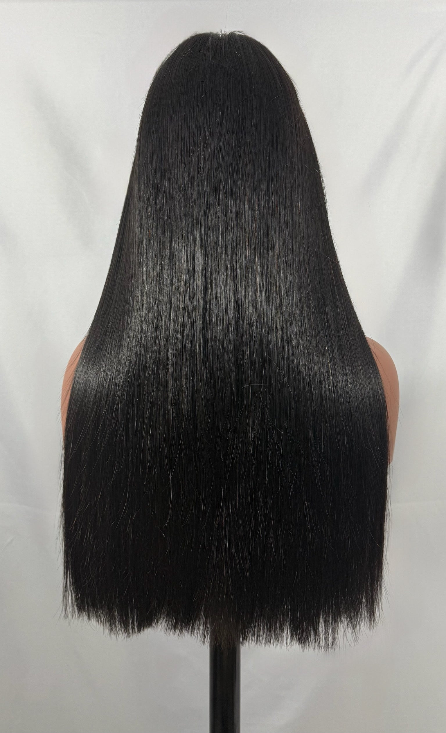 CASSIE - Perruque lisse closure
