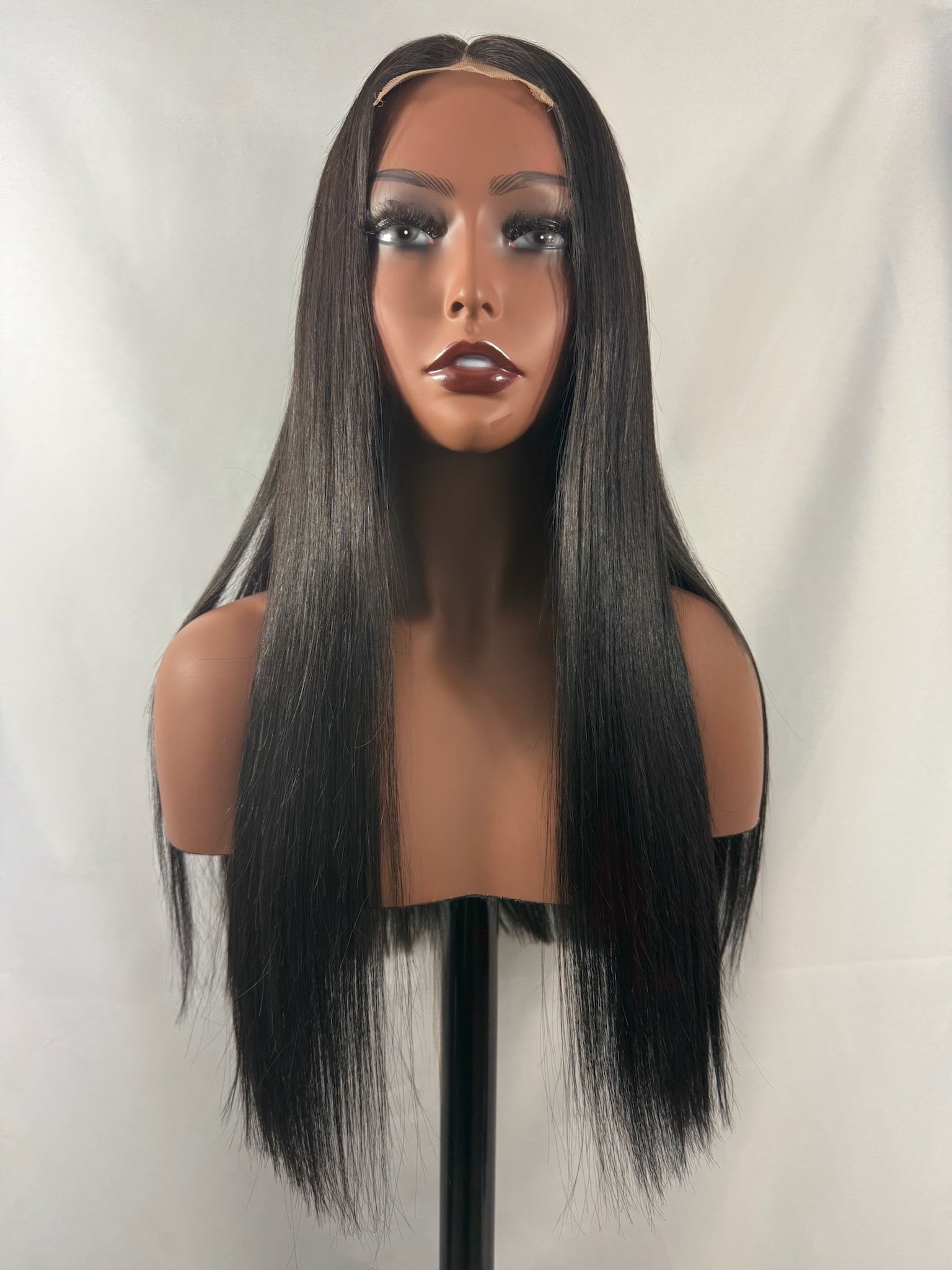 CASSIE - Perruque lisse closure