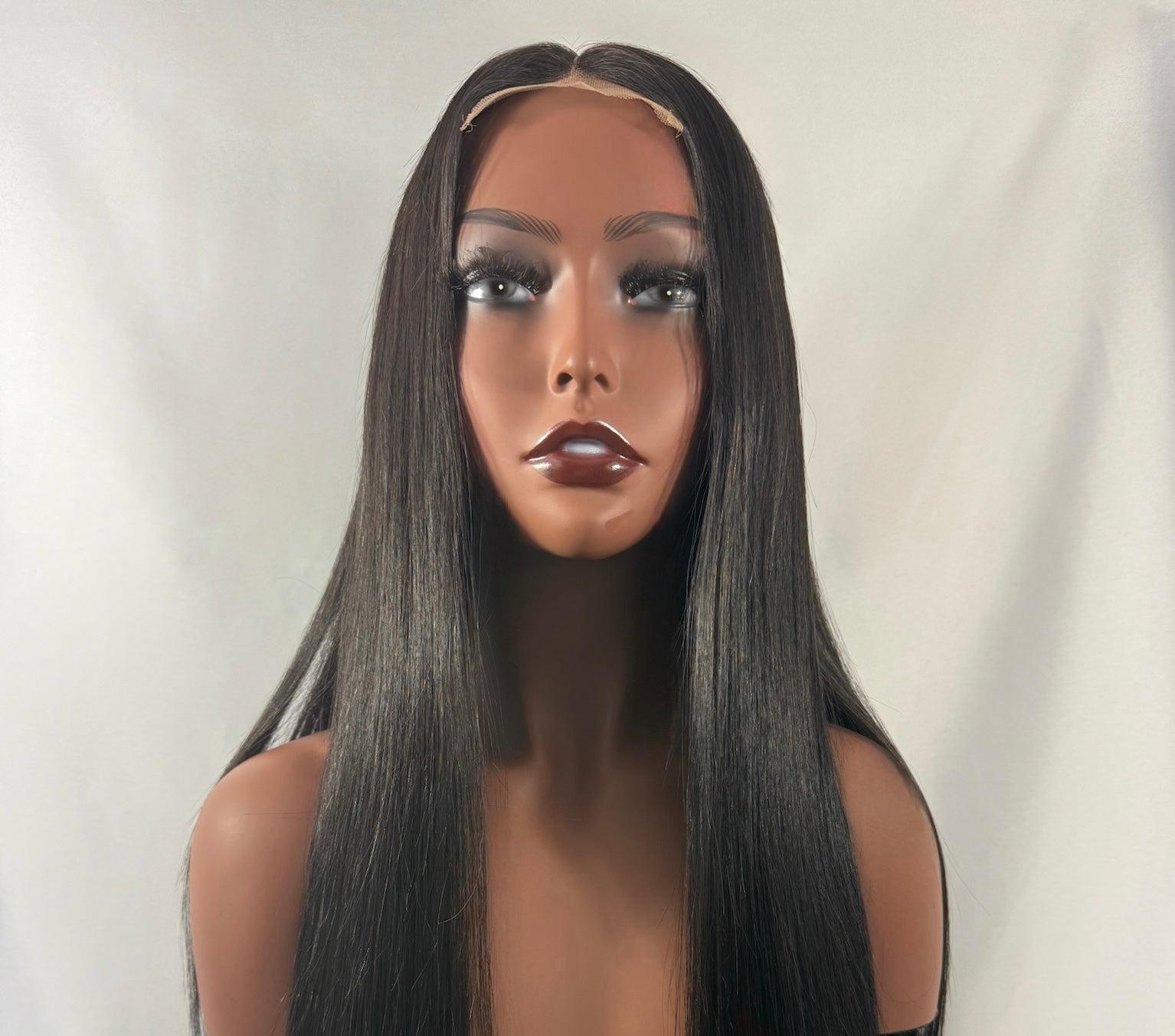 CASSIE - Perruque lisse closure